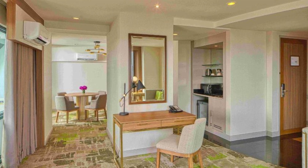 Eastwood Richmonde Hotel